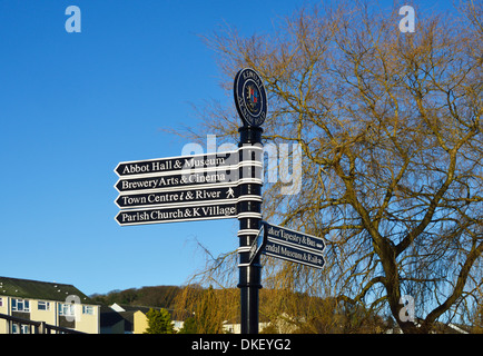 Richtung Wegweiser. Aynam Road, Kendal, Cumbria, England, Vereinigtes Königreich, Europa. Stockfoto