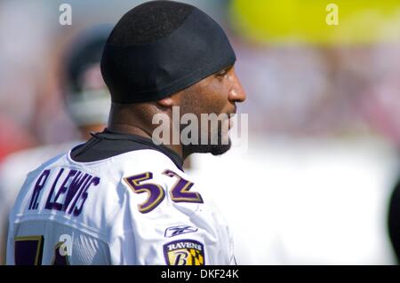 11. August 2009: Baltimore Ravens Linebacker Ray Lewis bei den Baltimore Ravens 2009 Trainingslager am Mc Daniels College in Westminster, Maryland (Credit-Bild: © Southcreek Global/ZUMApress.com) Stockfoto