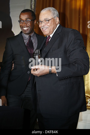 James Earl Jones erhalten International Legacy Award "Best Buddies Deutschland" jährliche Gala statt im Fairmont Royal York Hotel Stockfoto