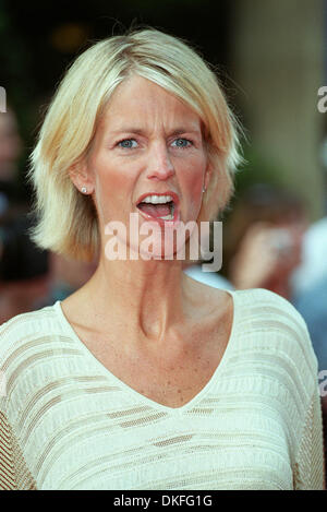 ULRIKA JONSSON. TV-PERSÖNLICHKEIT. ND. BAFTA TV AWARDS, LONDON, ENGLA.13/05/2001.BH23F32AC. BILDNACHWEIS: ALLSTAR / Stockfoto