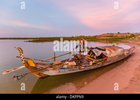 Fluss Menschen im Dorf von Angkor Ban, an den Ufern des Mekong-Flusses, Provinz Battambang, Kambodscha, Südost-Asien Stockfoto