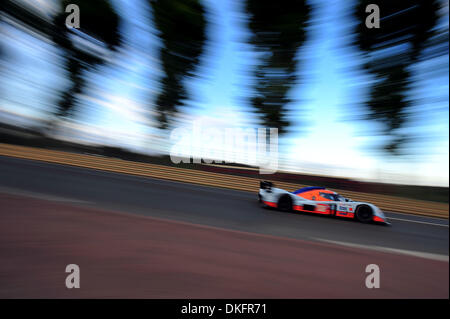 13. Juni 2009 - Le Mans, Frankreich - #008-Lola-Aston Martin während der 24 Stunden von Le Mans, Samstag, 13. Juni 2009, in Le Mans, Frankreich. (Kredit-Bild: © Rainier Ehrhardt/ZUMAPRESS.com) Stockfoto