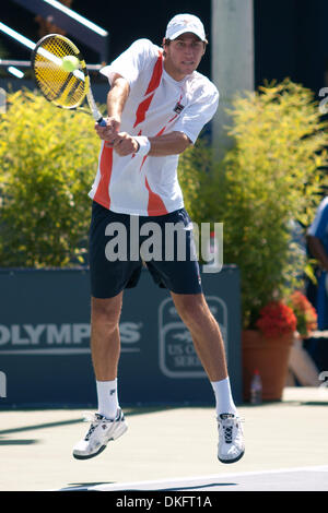 2. August 2009 Einzel - Westwood, Kalifornien, Vereinigte Staaten von Amerika - Carsten Ball in Aktion während der LA Tennis Open Finale. Carsten fuhr fort, locker ins Finale. (Kredit-Bild: © Brandon Parry/Southcreek Global/ZUMAPRESS.com) Stockfoto