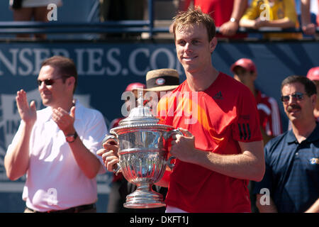 2. August 2009 Einzel - Westwood, Kalifornien, Vereinigte Staaten von Amerika - Sam Querrey nach dem Gewinn der LA Tennis Open Finale. (Kredit-Bild: © Brandon Parry/Southcreek Global/ZUMAPRESS.com) Stockfoto