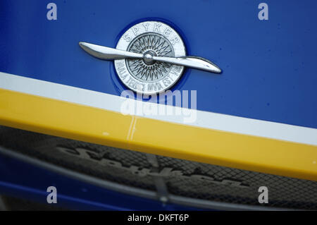 7. Juni 2009 ist die 24 Stunden von Le Mans, Montag, 8. Juni 2009, in Le Mans, Frankreich - Le Mans, Frankreich - The Spyker vorbereitet. (Kredit-Bild: © Rainier Ehrhardt/ZUMAPRESS.com) Stockfoto