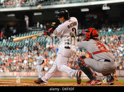 21. Juli 2009 - Houston, Texas, USA - Baseball MLB: Houston Astro Infielder KAZUO MATSUI Fouls einen Platz in einer Nationalliga Matchup zwischen den St. Louis Cardinals und Houston Astro.  Houston gewann das Spiel 11-6. (Kredit-Bild: © Stacy Revere/Southcreek Global/ZUMA Press) Stockfoto