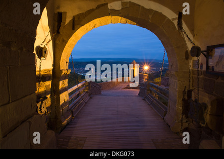 Blick vom die Wartburg in Eisenach Stadt im Abendlicht, Stadt Eisenach, Thüringen, Deutschland, Europa Stockfoto