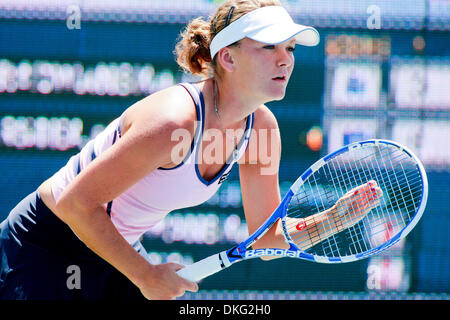 27. Juli 2009 - Stanford, Kalifornien, USA - SORANA CIRSTEA (ROU) gegen Agnieszka Radwanska (POL), nicht abgebildet, in der ersten Runde spielen bei der Bank of West Classic, Sony Ericsson WTA tour, Damen-Tennis-Turnier in der Taube Familie Tennisstadion in Stanford, Kalifornien (Credit-Bild: © Konstandinos Goumenidis/Southcreek Global/ZUMA Press) Stockfoto