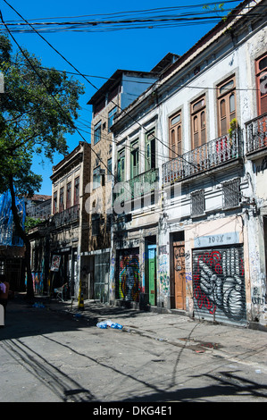 Graffiti-Kunstwerk auf Häuser in Lapa, Rio De Janeiro, Brasilien, Südamerika Stockfoto