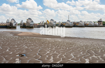 Die Thames Barrier - bewegliche Sperrwerks im Osten von London, Vereinigtes Königreich Stockfoto