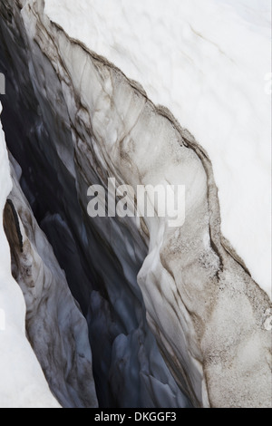 Gletscherspalte auf dem Sexegertenferner im Pitztal, Tirol, Österreich Stockfoto