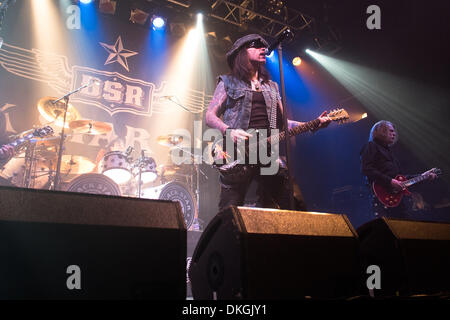 Inverness, Schottland. 5. Dezember 2013.  Black StarRider durchführen, bei der Ironworks(Inverness, United Kingdom) Credit: Thomas Bisset/Alamy Live News Stockfoto