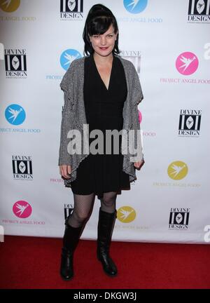 Los Angeles, Kalifornien, USA. 5. Dezember 2013. Pauley Perrette besucht The Opening Night Party für göttliches Design 5. Dezember 2013 der neue Marktplatz Beverly Hills, ca. USA. Bildnachweis: TLeopold/Globe Photos/ZUMAPRESS.com/Alamy Live-Nachrichten Stockfoto