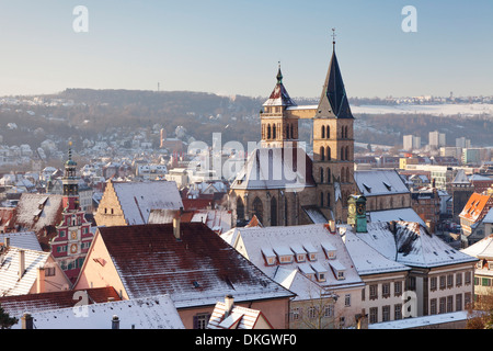 Bin Esslinger Altstadt im Winter, Esslingen, Neckar, Baden-Württemberg, Deutschland, Europa Stockfoto