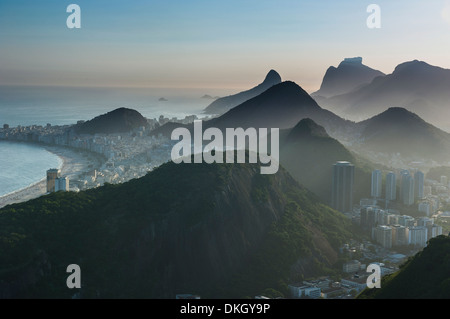 Blick vom Zuckerhut, Rio De Janeiro, Brasilien, Südamerika Stockfoto