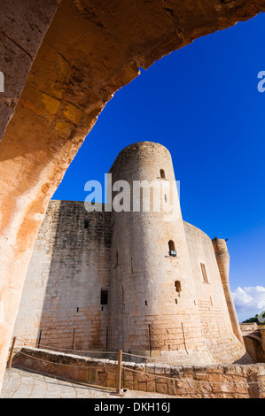 Das Schloss Bellver, 14. Jahrhundert, Palma De Mallorca, Mallorca, Balearen, Spanien, Europa Stockfoto