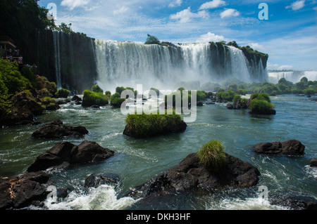 Foz de Iguazu (Iguacu Wasserfälle), die größten Wasserfälle der Welt, Nationalpark Iguaçu, UNESCO World Heritage Site, Brasilien Stockfoto