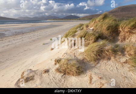 Eine schöne aber windig Spätsommer-Abend am Seilebost Strand, Isle of Harris, äußeren Hebriden, Schottland, Vereinigtes Königreich, Europa Stockfoto