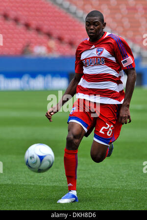 FC Dallas Mittelfeldspieler Anthony Wallace dribbelt den Ball als die Erdbeben-Reise zum FC Dallas für ein 2: 2-Unentschieden. (Kredit-Bild: © Steven Leija/Southcreek Global/ZUMApress.com) Stockfoto