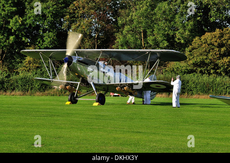 Hawker Hind Vintage RAF Doppeldecker aus der Shuttleworth Collection bei Biggleswade. Flugtag Oktober 2013 Stockfoto