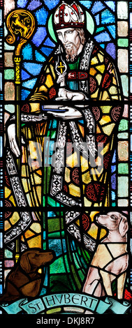 St. Hubertus im Rahmen des Fensters John Holdsworth, in St. Marien Kirche, Kettlewell, Yorkshire Dales National Park, England Stockfoto