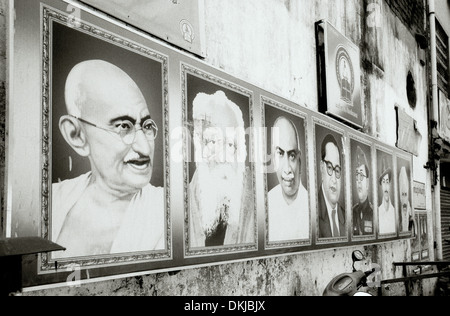 Indische historische Helden Chennai Madras in Tamil Nadu in Indien in Südasien. Geschichte historische Gandhi Porträt Porträtmalerei Held Reportage Travel Stockfoto