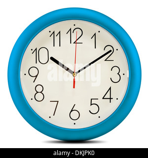 Wanduhr isoliert auf weißem Hintergrund Stockfoto