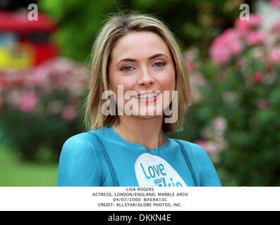 4. Juli 2000 - LONDON/ENGLAND, MARBLE ARCH - LISA ROGERS. SCHAUSPIELERIN. LONDON/ENGLAND, MARMOR ARCH.04/07/2000.BA69A15C. CREDIT: (Kredit-Bild: © Globe Photos/ZUMAPRESS.com) Stockfoto