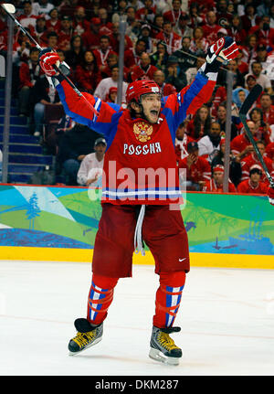 25. Februar 2010 - Vancouver, British Columbia, Kanada - Eishockey: Kanada schlagen Russland 7-3. Winterspiele in Vancouver 2010. Im Bild: ALEXANDER OVECHKIN. (Kredit-Bild: © Aleksander V.Chernykh/PhotoXpress/ZUMA Presse) Stockfoto