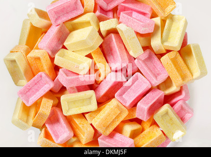 PEZ Frucht Bonbon - sortierte Geschmacksrichtungen Stockfoto