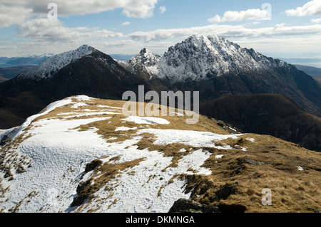 Die Garbh-Bheinn, Clac Glas, Blaven Grat von Marsco in Red Cuillin Hills, Isle Of Skye. Hochlandregion, Schottland, UK. Stockfoto