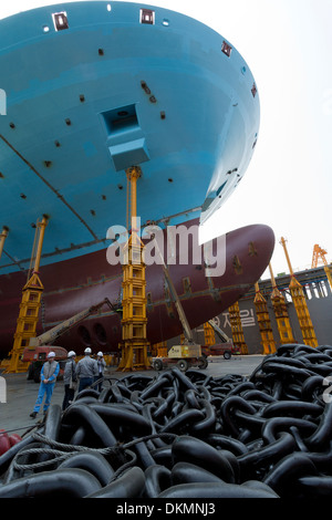 Besuchen Sie am Fließband von den 20 Triple-E 18.200 TEU große Containerschiffe bei Daewoo (DSME)-Werft in Südkorea. Stockfoto