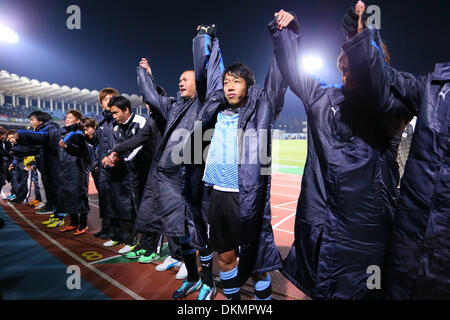 Kawasaki Todoroki Stadium, Kanagawa, Japan. 7. Dezember 2013. Kawasaki Frontale Teamgruppe, 7. Dezember 2013 - Fußball /Soccer: 2013 J.LEAGUE Division 1 zwischen Kawasaki Frontale 1-0 Yokohama F.Marinos Kawasaki Todoroki Stadium, Kanagawa, Japan. Bildnachweis: AFLO SPORT/Alamy Live-Nachrichten Stockfoto