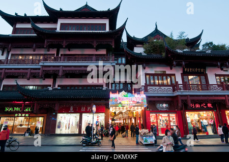 FangBang Straße am Yuyuan Tourist Mart in der Nähe von Yu-Garten, Altstadt, Huangpu District, Shanghai, China Stockfoto