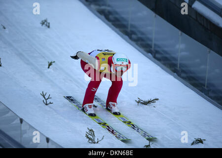 Lysgaardsbakkene Ski springen Hill, Lillehammer, Norwegen. 7. Dezember 2013. Akito Watabe (JPN), 7. Dezember 2013 - Nordische Kombination: FIS Nordische Kombination World Cup Skispringen HS 100 Lysgaardsbakkene Ski springen Hill, Lillehammer, Norwegen. © Jun Tsukida/AFLO SPORT/Alamy Live-Nachrichten Stockfoto