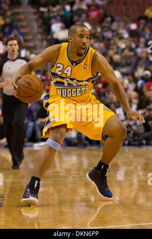 7. Dezember 2013: Denver Nuggets Point guard Andre Miller (24) in Aktion während der NBA-Spiel zwischen den Denver Nuggets und die Philadelphia 76ers im Wells Fargo Center in Philadelphia, Pennsylvania. Die Nuggets gewinnen 103-92. (Christopher Szagola/Cal Sport Media) Stockfoto