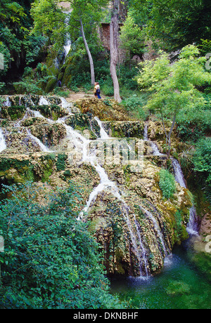 Kaskade. Orbaneja del Castillo, Burgos Provinz Kastilien-Leon, Spanien. Stockfoto