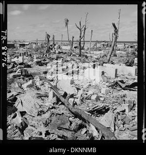 Kwajalein nach ihrer Gefangennahme des 4. Februar 1944, zeigt Auswirkungen des Bombardement. 520717 Stockfoto