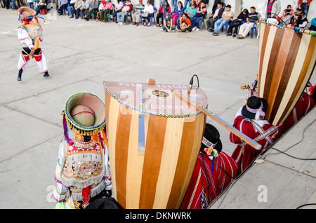 Schere Tänzer danzantes de Tijeras. immaterielle Kulturerbe der Unesco. Peru. Stockfoto