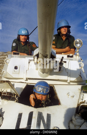 UN-Friedensbewahrer. Irische Soldaten der Vereinten Nationen auf Dienstreise im Südlibanon der 1980 1980er Jahre HOMER SYKES Stockfoto