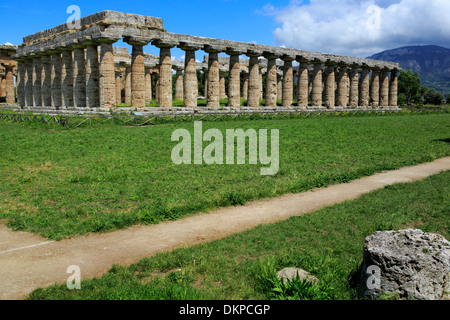 Tempel der Hera (550 v. Chr.), Paestum, Kampanien, Italien Stockfoto