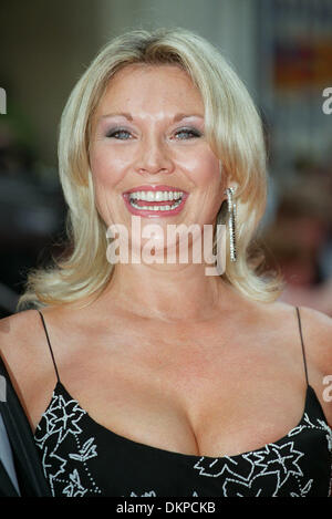 AMANDA REDMAN. SCHAUSPIELERIN. ND. BAFTA TV AWARDS, LONDON, ENGLA.13/05/2001.BH26F22C. BILDNACHWEIS: ALLSTAR / Stockfoto