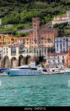 Salerno Hafen, Kampanien, Italien Stockfoto