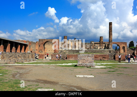 Tempel des Jupiter, Pompeji, Kampanien, Italien Stockfoto