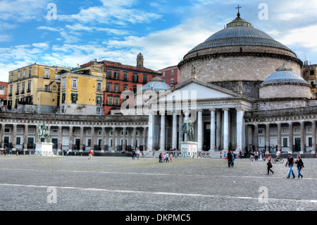 Kirche San Francesco di Paola (1816), Piazza del Plebiscito, Neapel, Kampanien, Italien Stockfoto