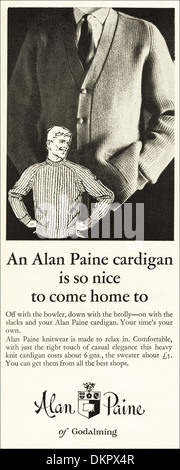 1960er Jahre Vintage Magazin Werbung Werbung Mens Cardigan von ALAN PAINE von Godalming Stockfoto