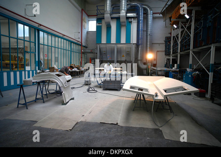 Rivarama Superyacht im Bau an der Riva-Fabrik in Sarnico, Italien. Stockfoto