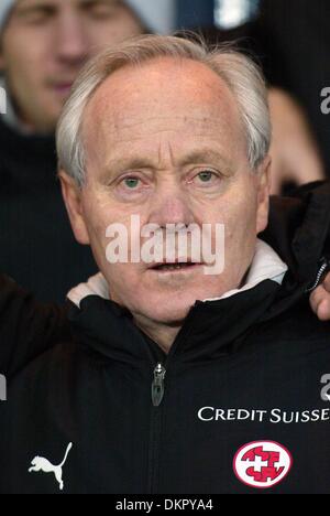 19. April 1942 - Hampden Park, GLASGOW, Schottland - JAKOB KUHN. SCHWEIZ-FUßBALL-MANAGER. SCHOTTLAND V SCHWEIZ. HAMPDEN PARK, GLASGOW, Vorschau SCOTLAND.01 Mar 06.DIK42493.K47873.WORLD WM 2006. (Kredit-Bild: © Globe Photos/ZUMAPRESS.com) Stockfoto