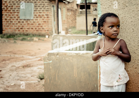 Straßenkindern in Kampala, Uganda, Ostafrika, Afrika Stockfoto