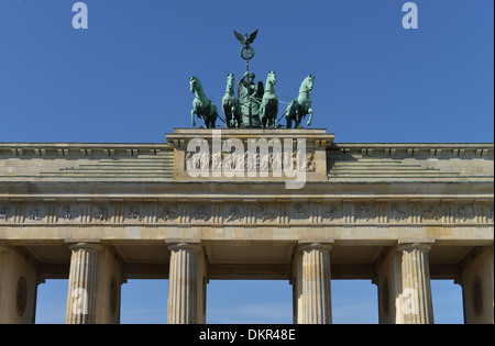 Quadriga, Brandenburger Tor, Pariser Platz, Mitte, Berlin, Deutschland Stockfoto